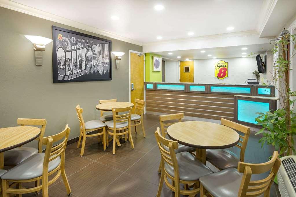 Red Roof Inn Huntsville, Al Интериор снимка